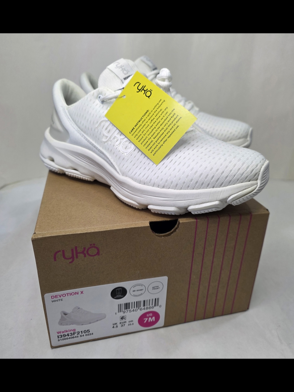 Ryka Devotion X Women’s Training/Walking Shoes in White - Size 7